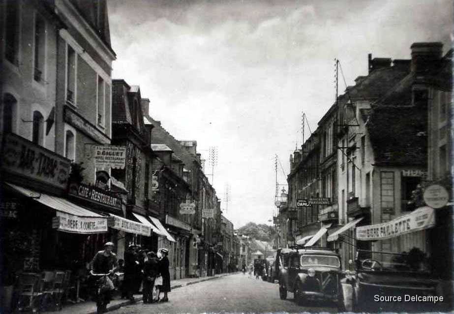 14 La Delivrande La Grande Rue.jpg